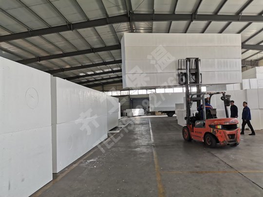 說說在建筑行業(yè)中聚乙烯泡沫板有哪些應用